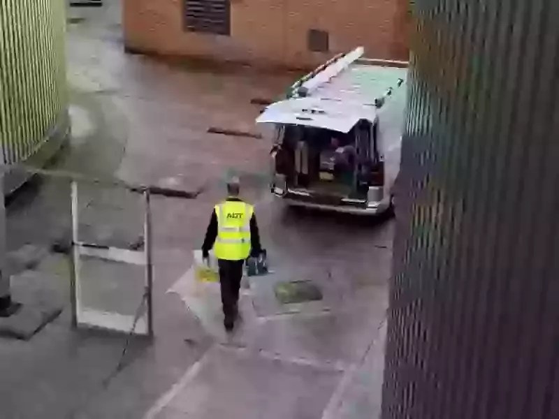 What’s Included in Our Mobile Repair Service: